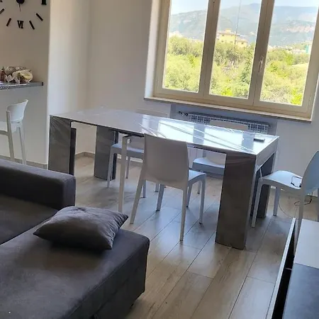 Mi Casa S. Lucia Splendido Appartamento A Sorrento Exterior photo